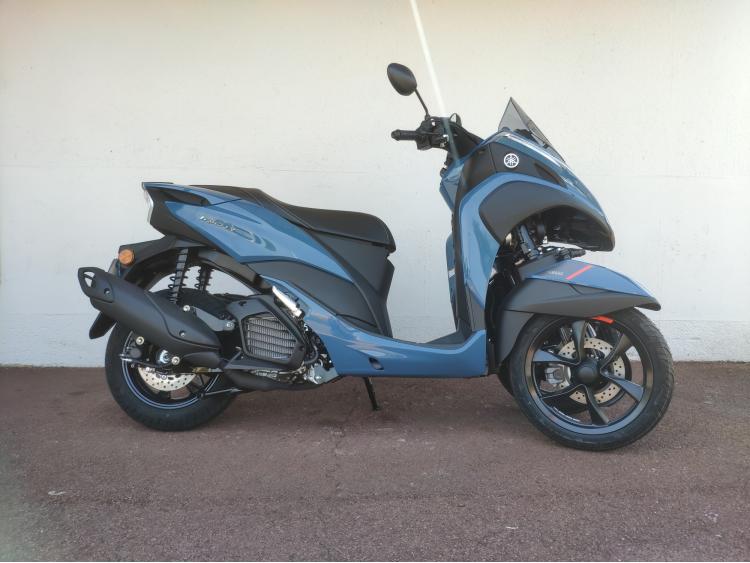YAMAHA TRICITY 125