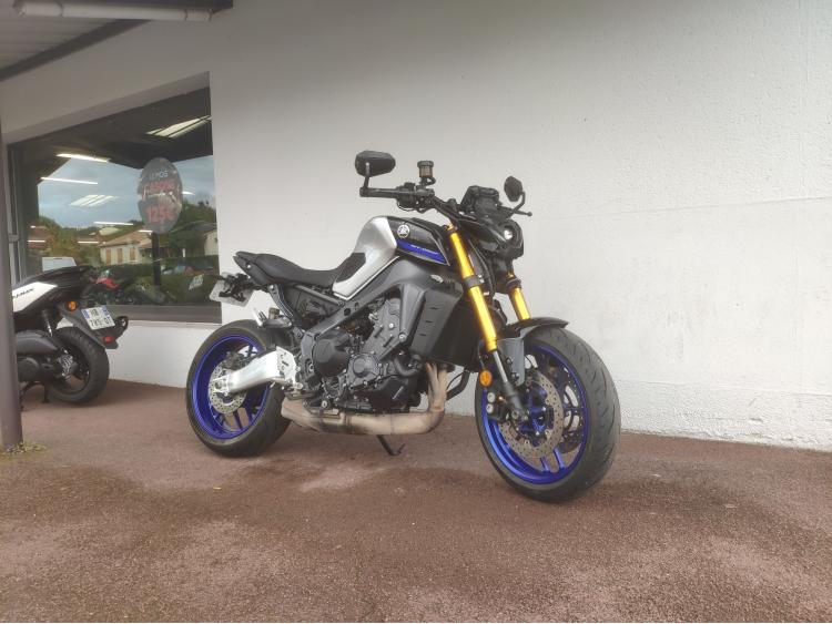 YAMAHA MT-09 SP