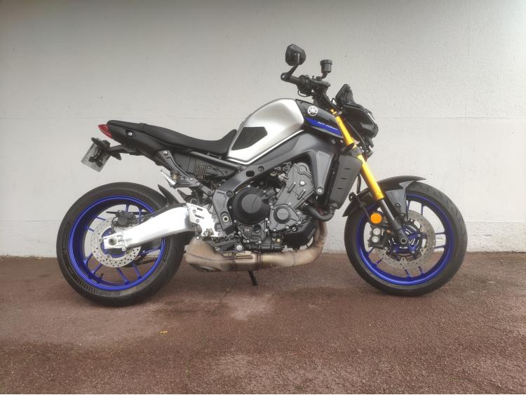 YAMAHA MT-09 SP