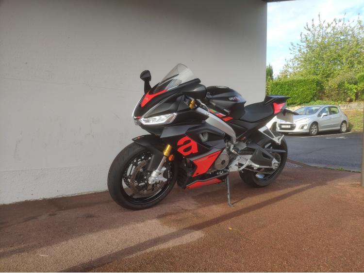 APRILIA RS 660 ABS