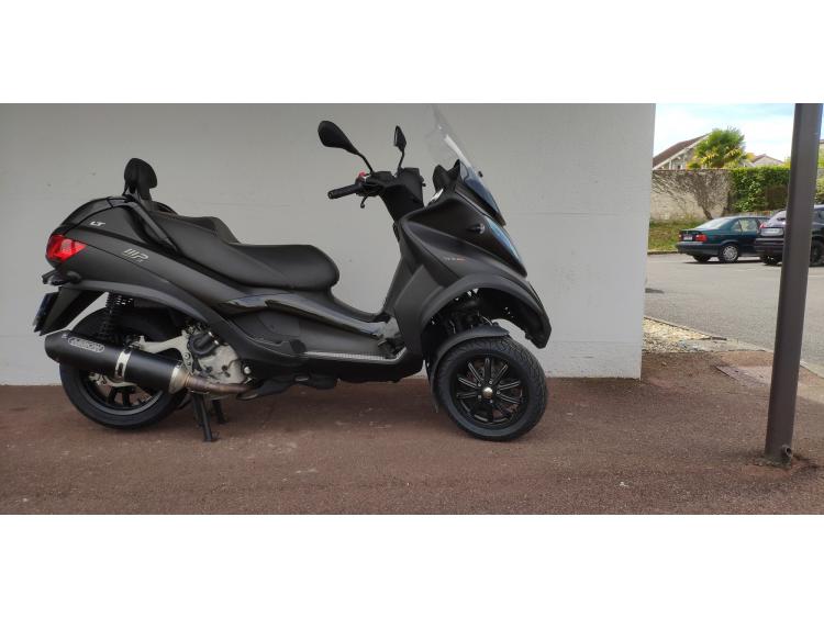PIAGGIO MP3 500