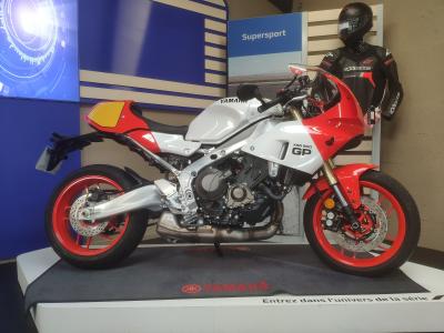 YAMAHA XSR 900 GP