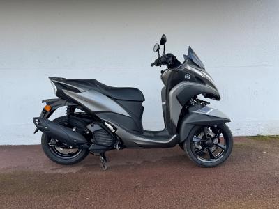 YAMAHA TRICITY 125