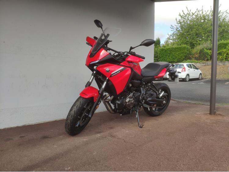 YAMAHA TRACER 7