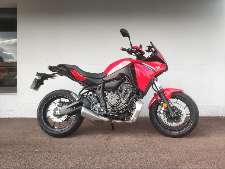 YAMAHA TRACER 7
